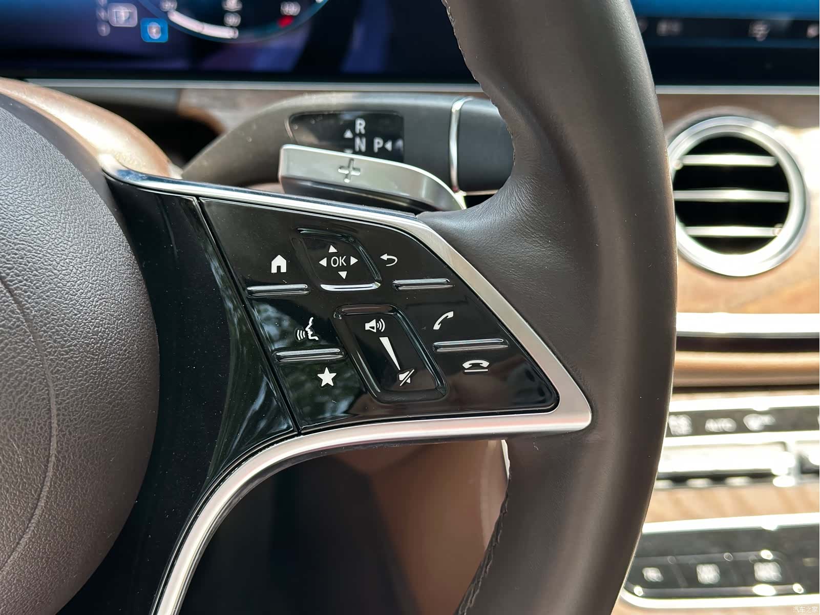 Mercedes-Benz E-Class, 2021 8