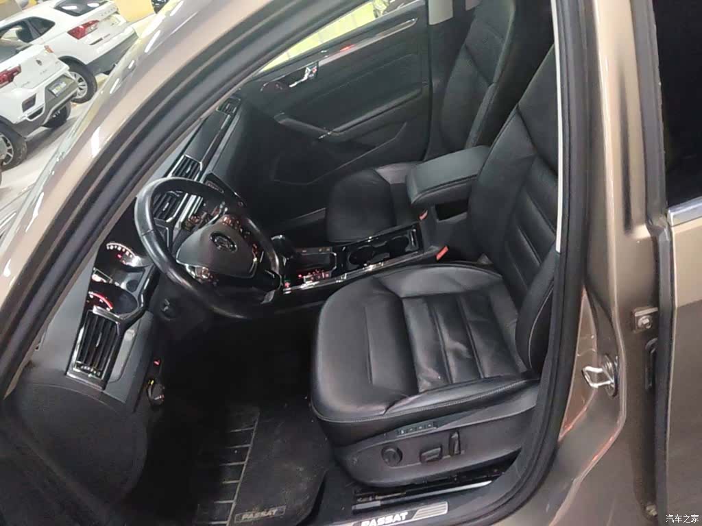 Volkswagen Passat, 2016 15
