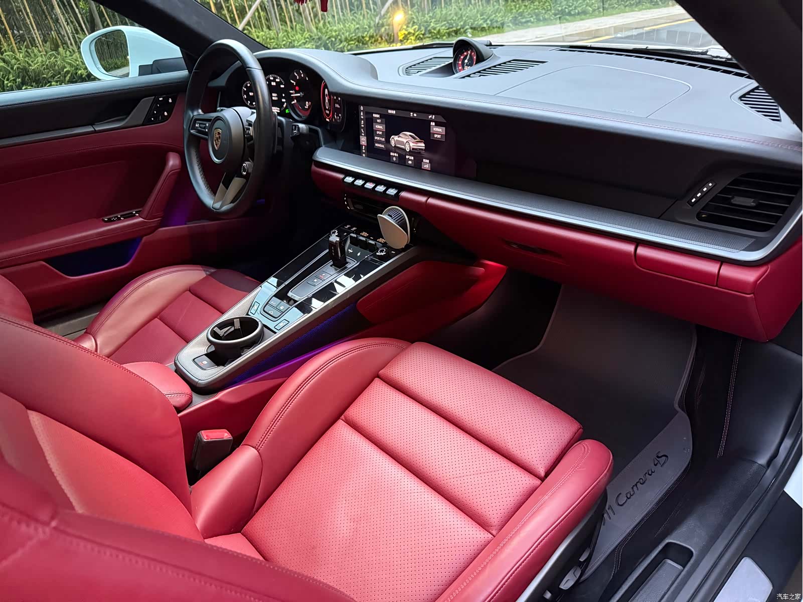 Porsche 911, 2021 10