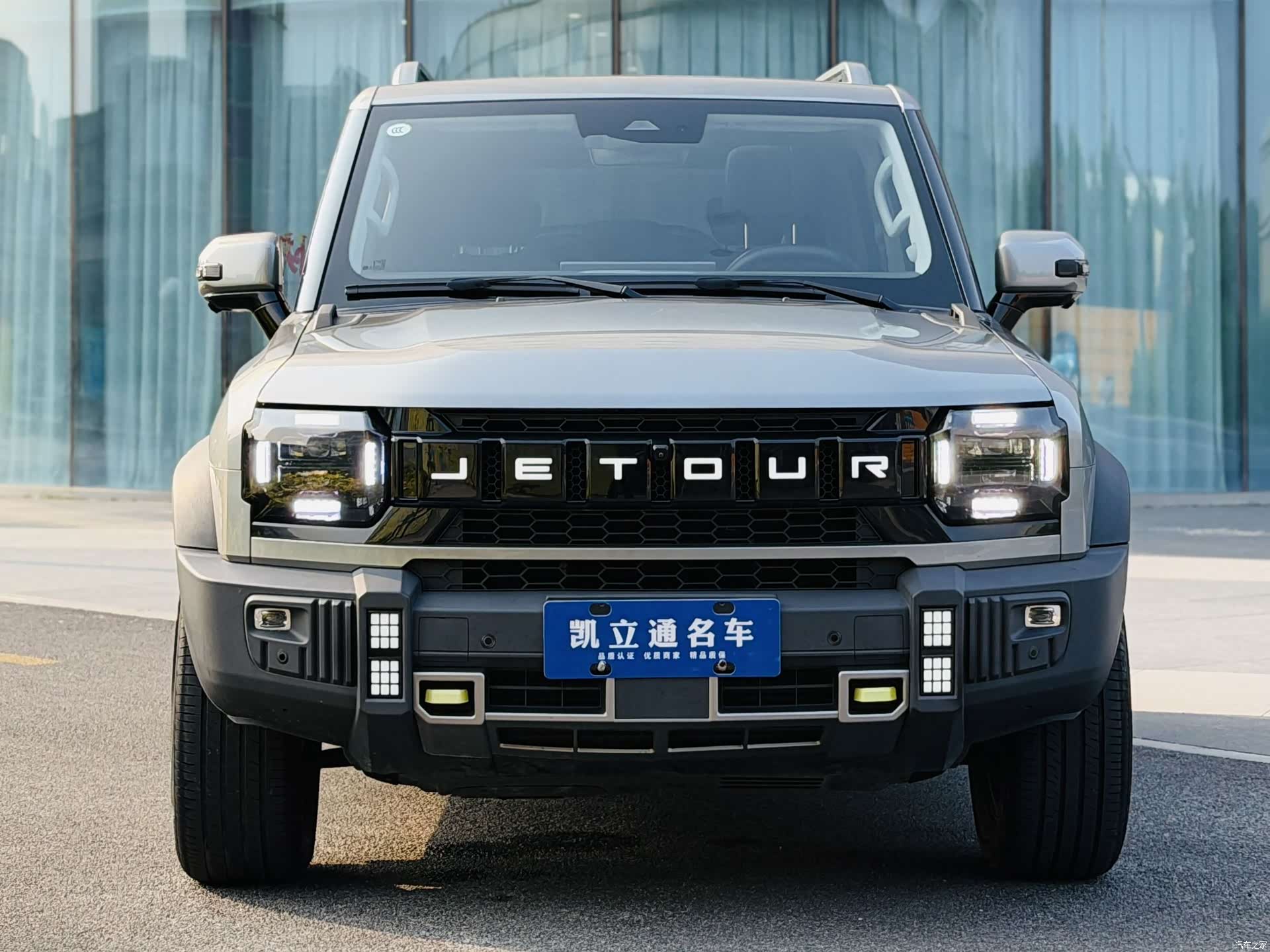 Jetour Traveller, 2023 2