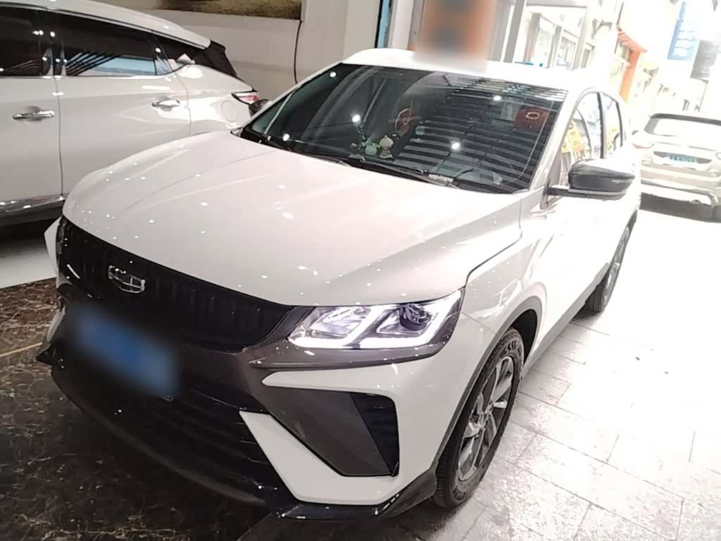 Geely Coolray, 2025 1