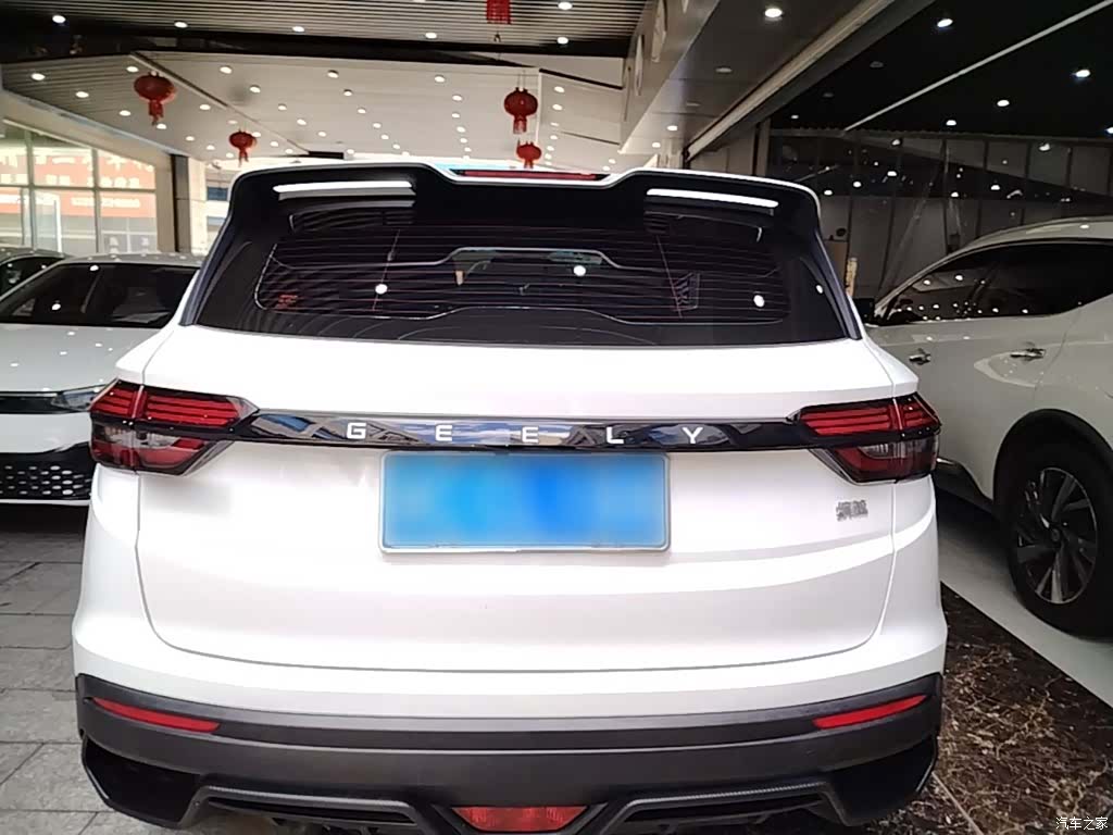 Geely Coolray, 2025 6