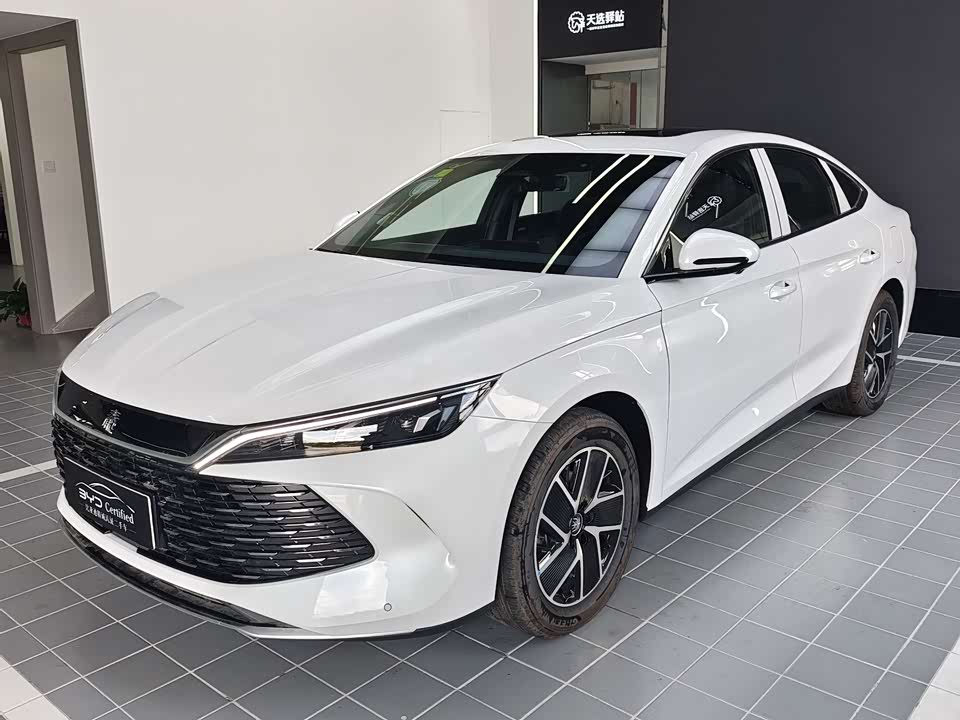 BYD Qin L BYD Qin L