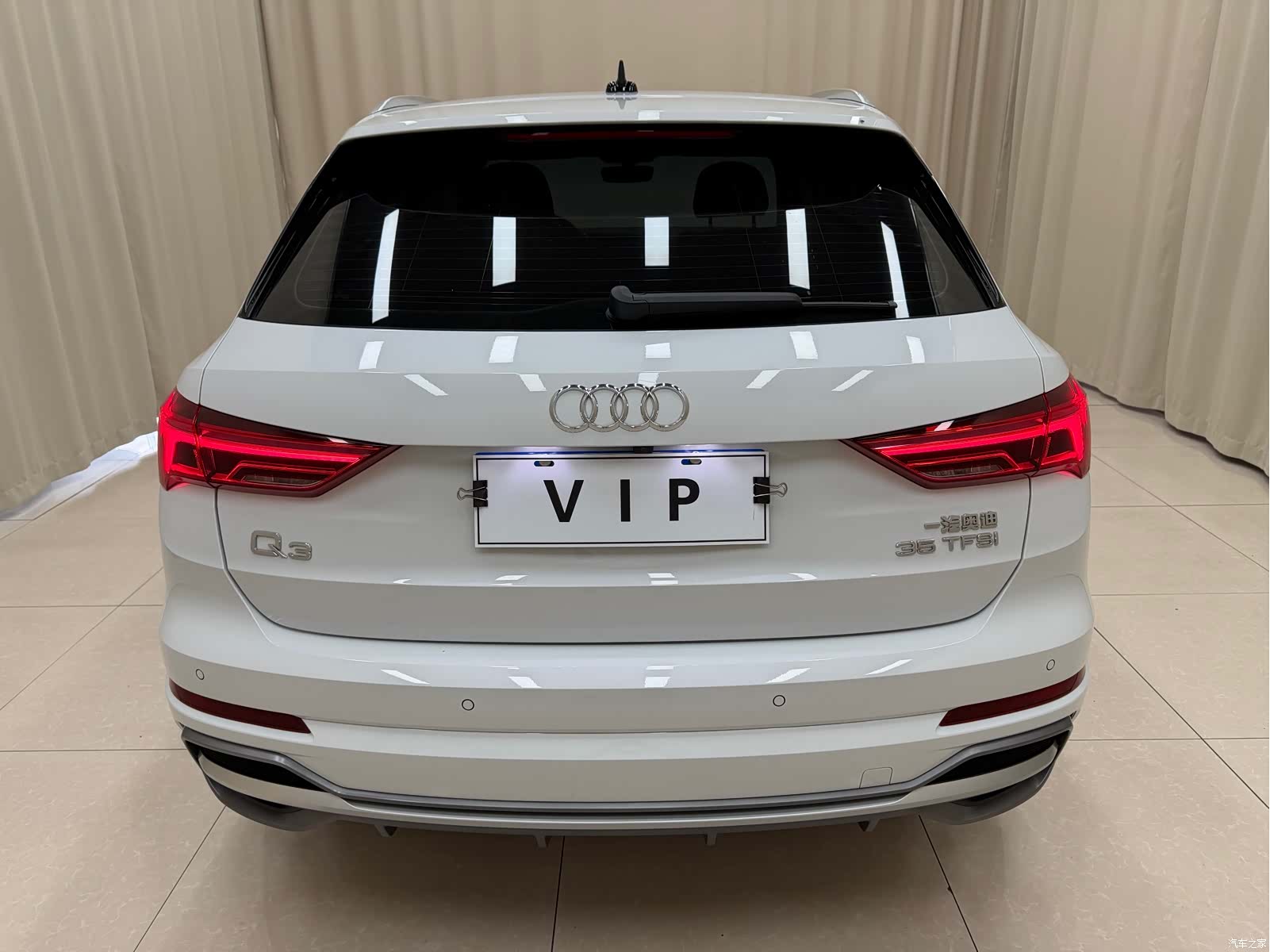 Audi Q3, 2022 4