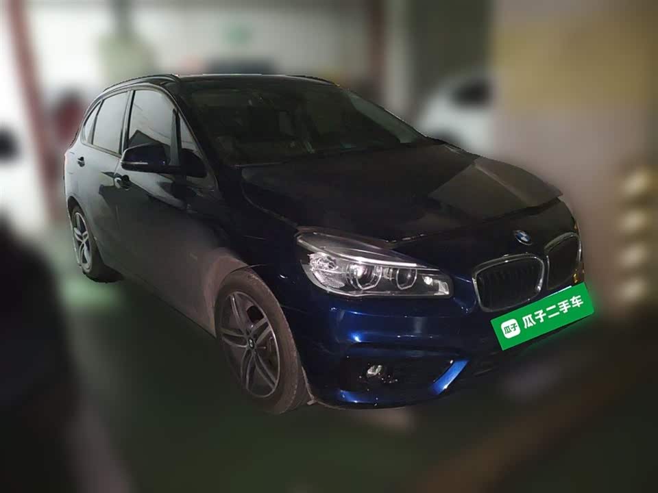 BMW 2 series station wagon