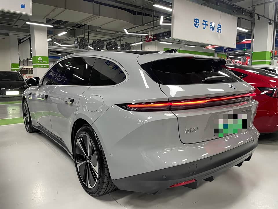 NIO ET5T