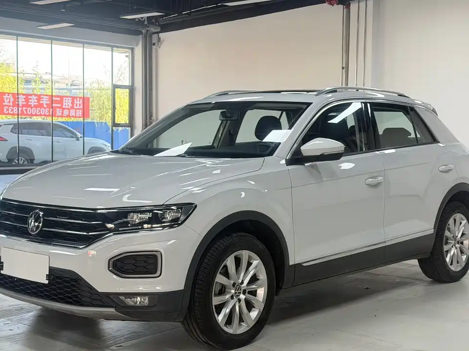 Volkswagen T-ROC exploring Songs