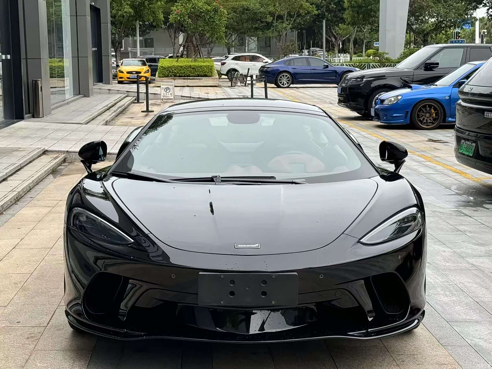McLaren GT, 2023 2