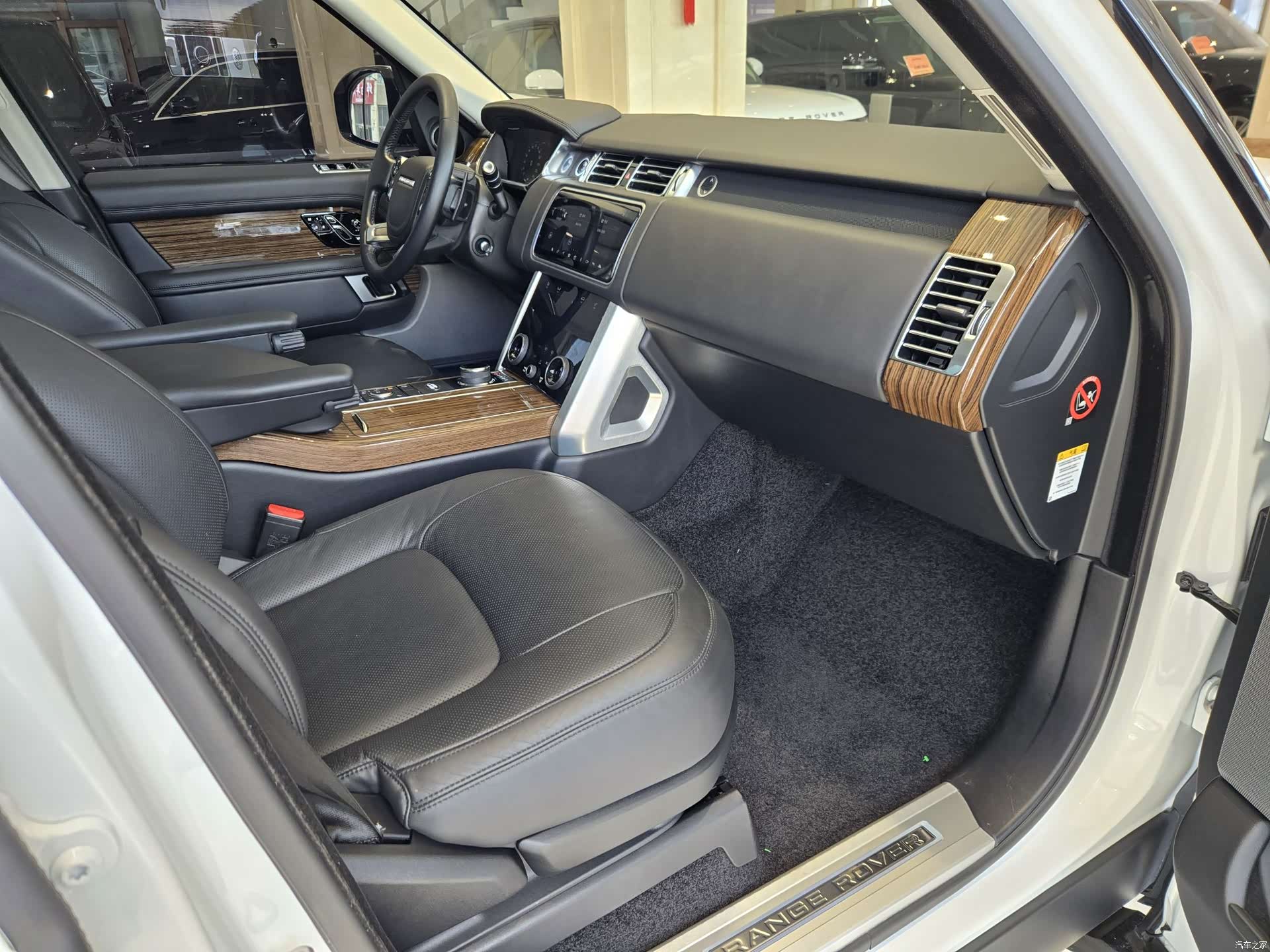 Land Rover Range Rover, 2018 10
