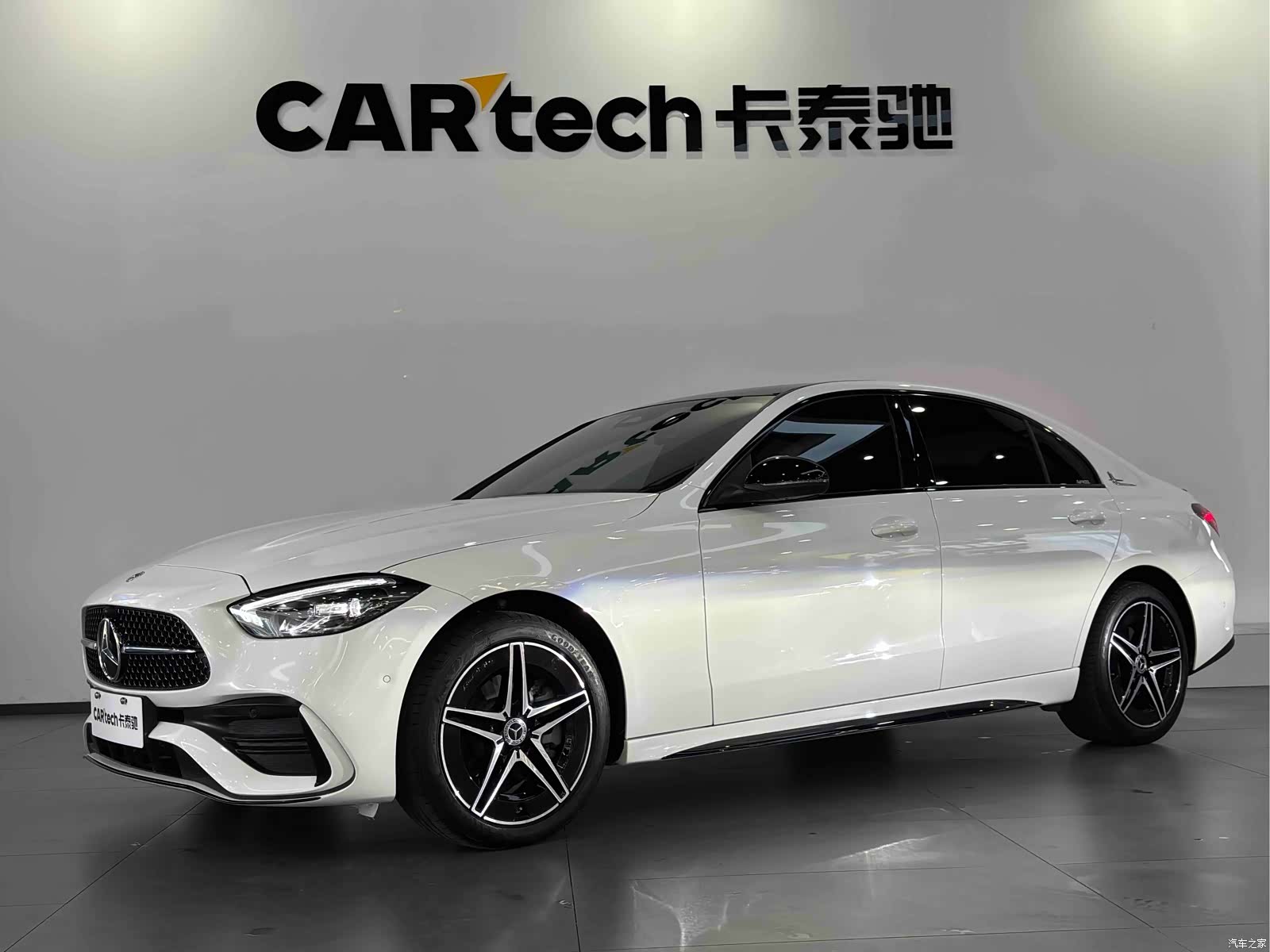 Mercedes-Benz C-Class, 2024 1