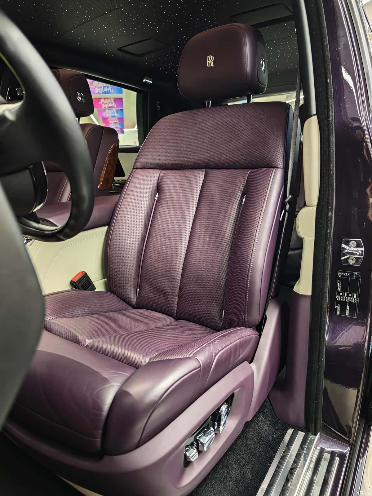 Rolls-Royce Phantom, 2019 10