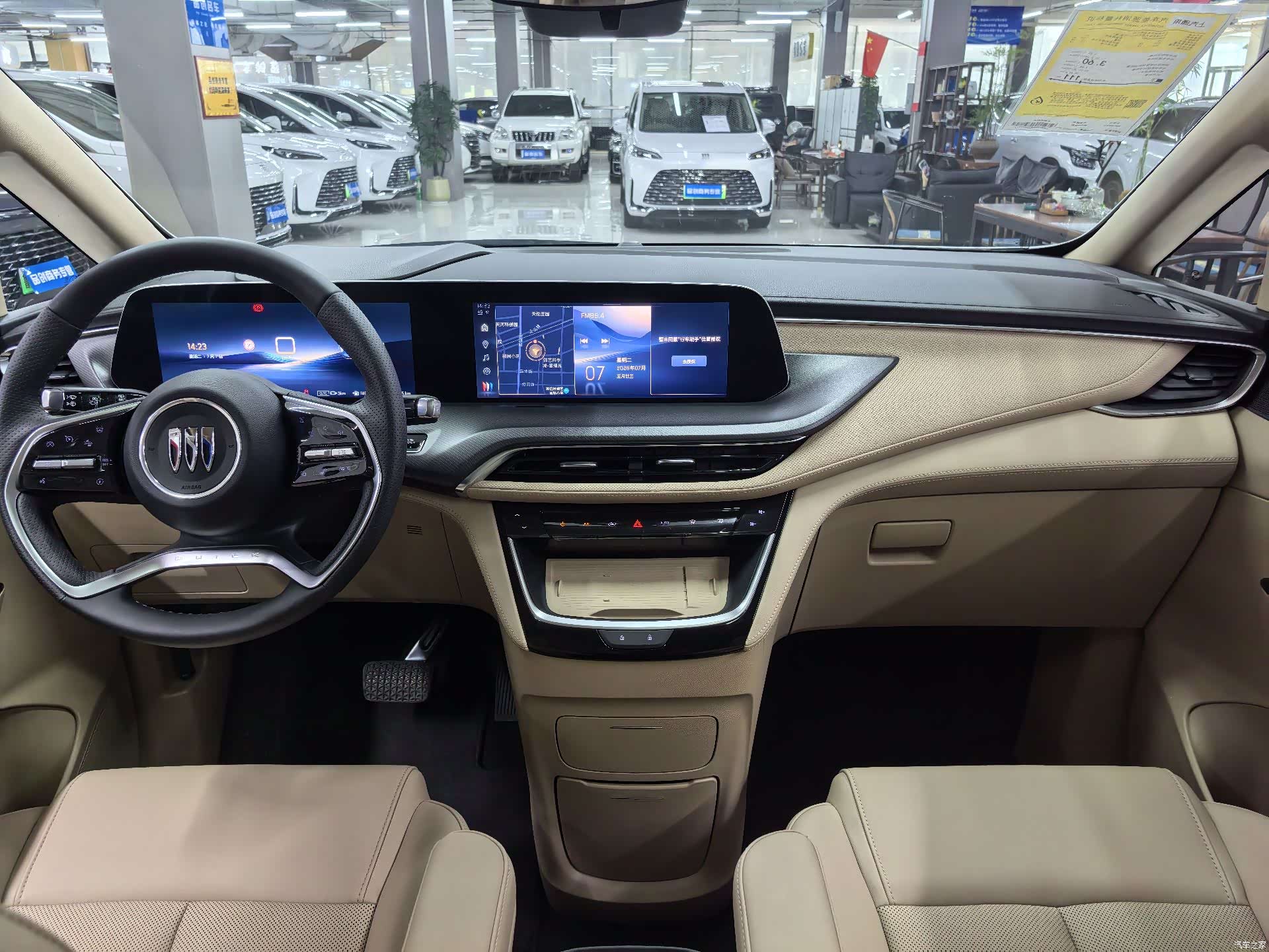 Buick GL8, 2025 4