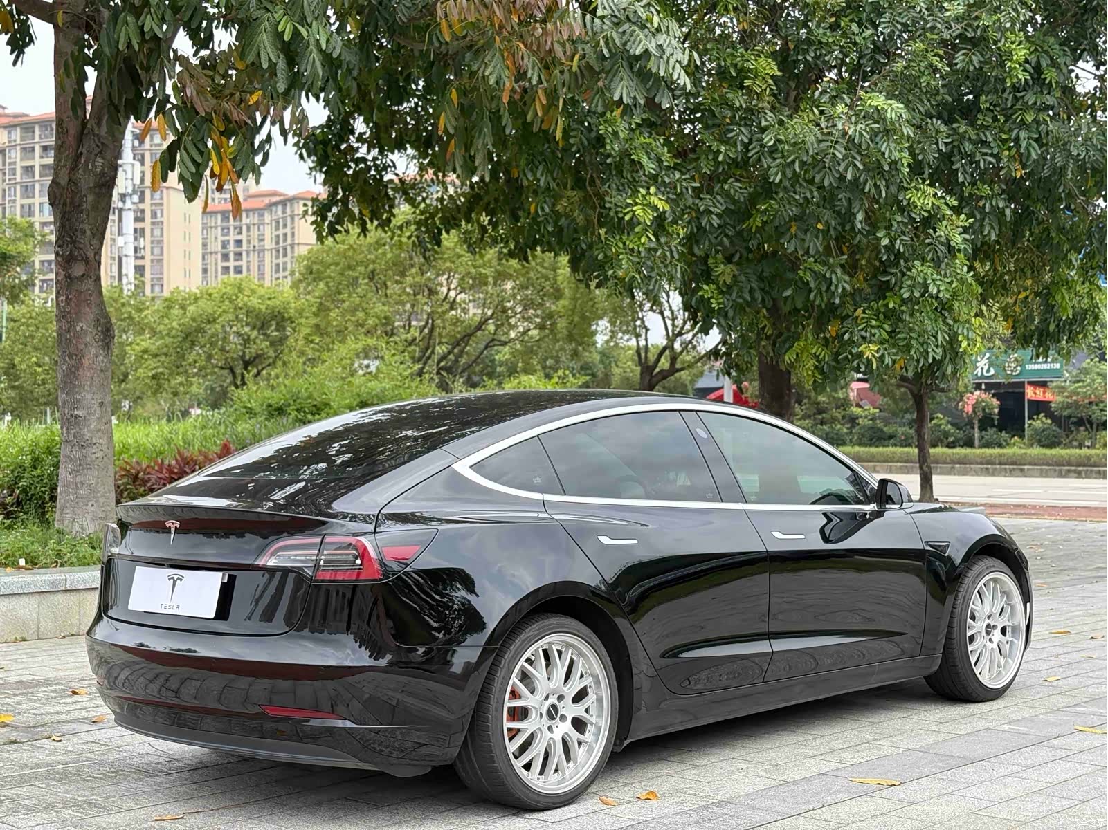 Tesla Model 3, 2020 9
