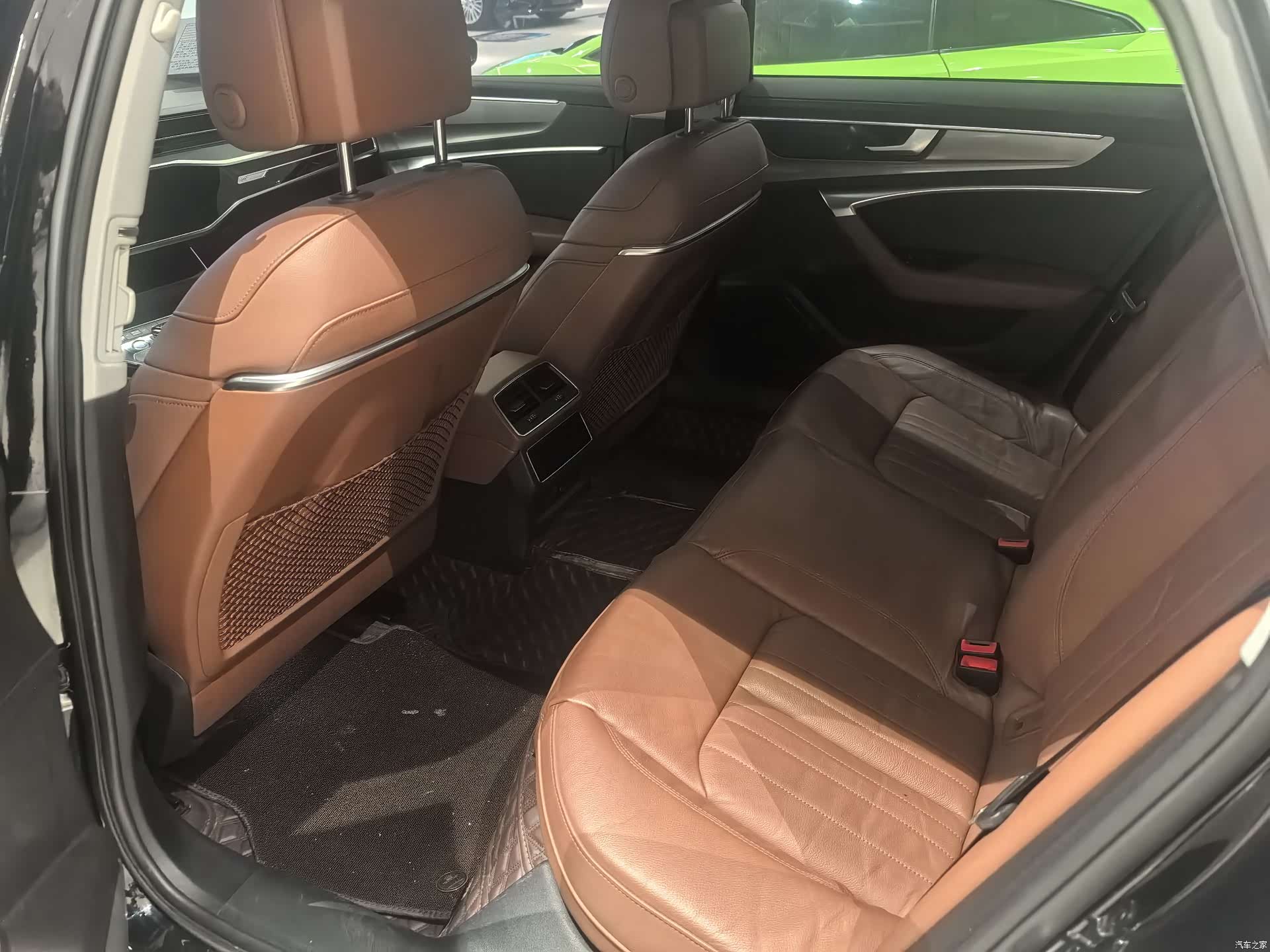 Audi A6L, 2019 8