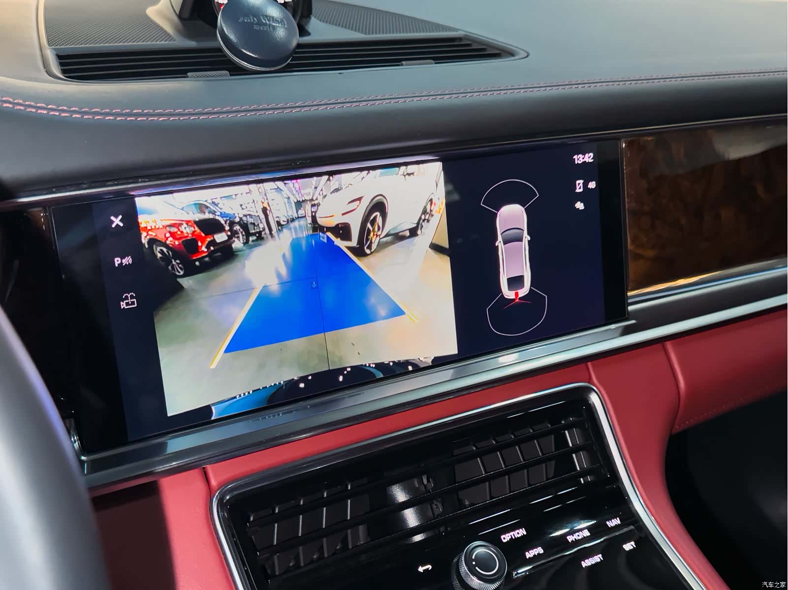 Porsche Panamera, 2022 11