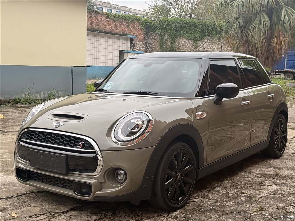 Mini Cooper, 2020 1