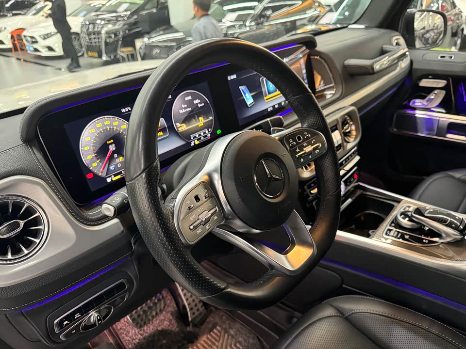 Mercedes-Benz G-class