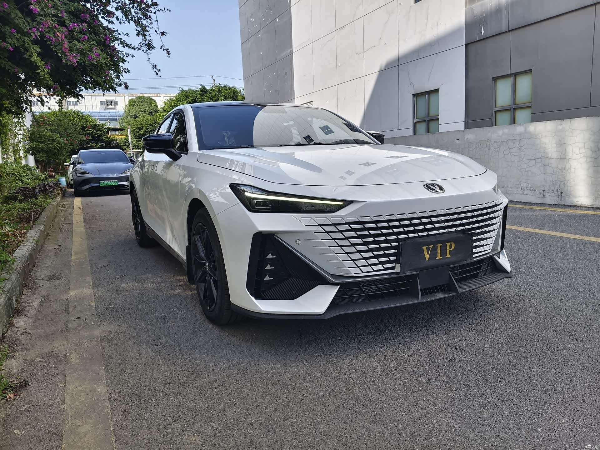 Changan UNI-V, 2022 3