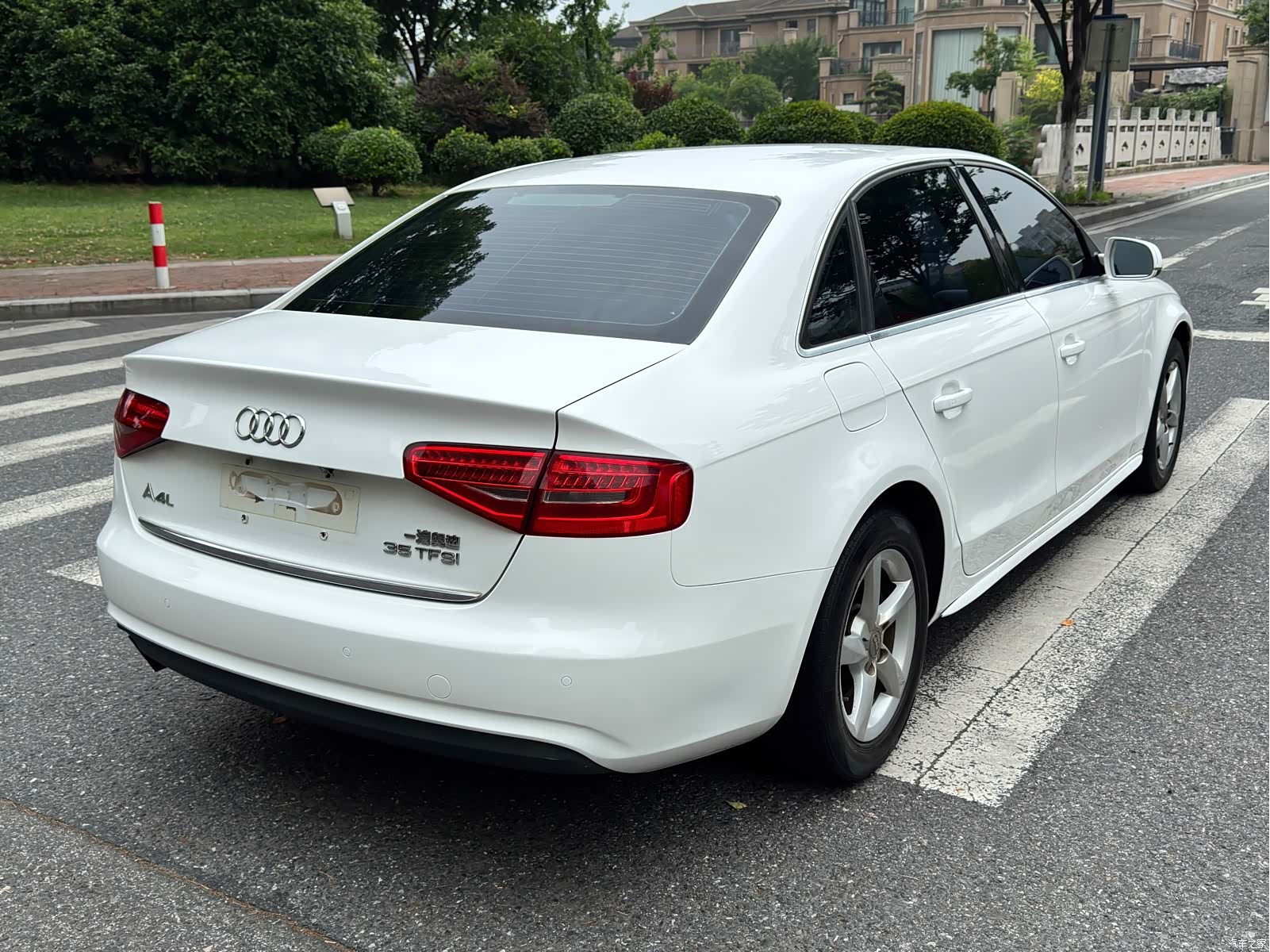 Audi A4L, 2014 7