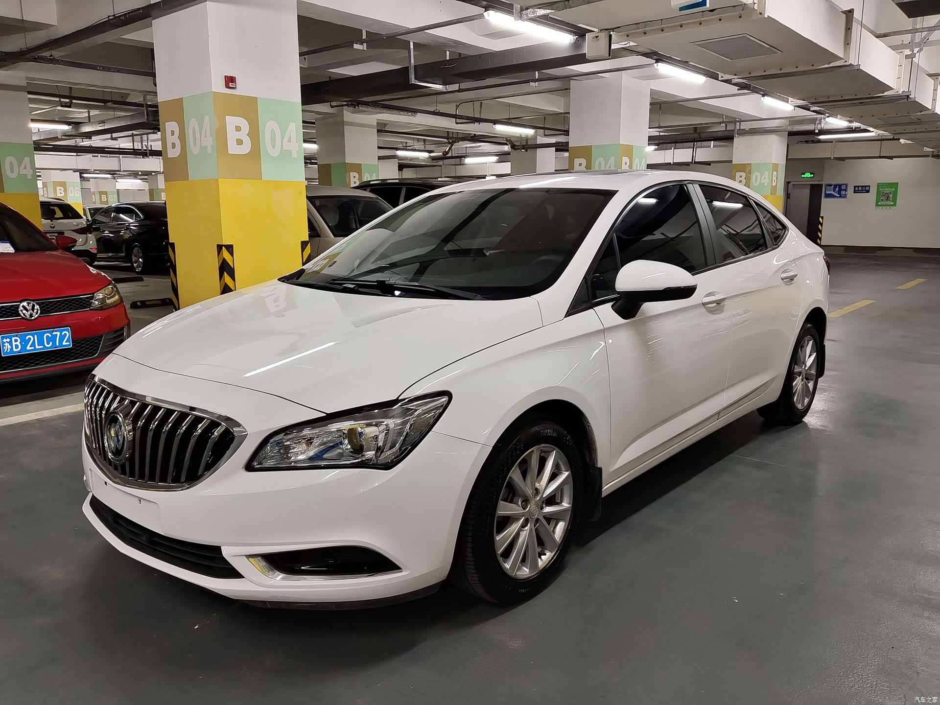 Buick Verano, 2017 1