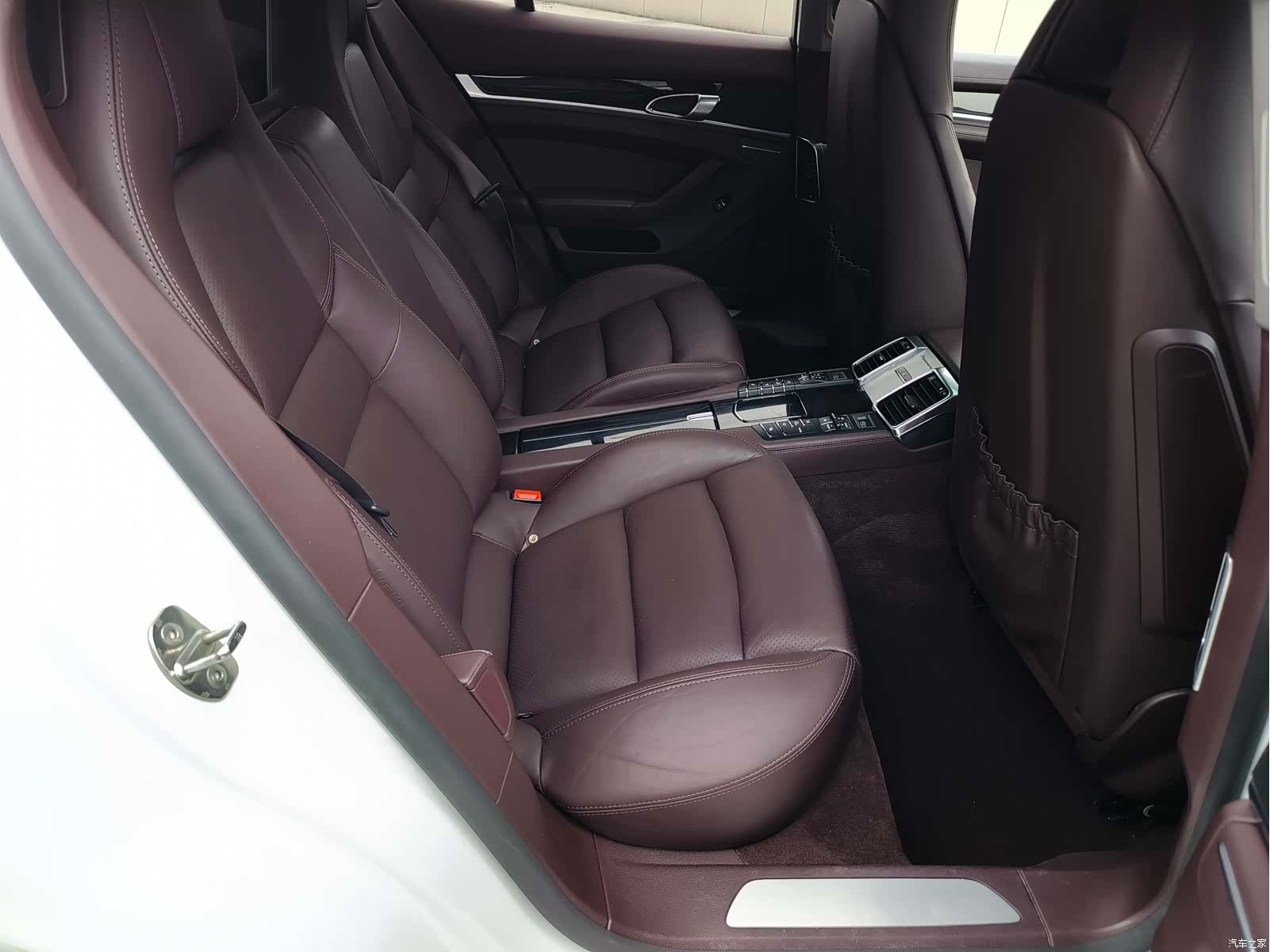 Porsche Panamera, 2016 10