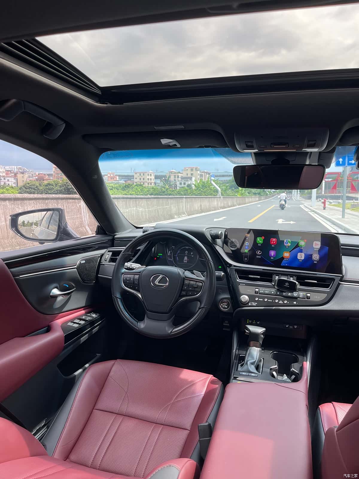 Lexus ES, 2023 3
