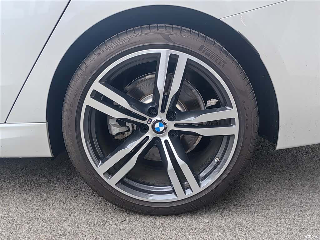 BMW 6 Series GT, 2024 18