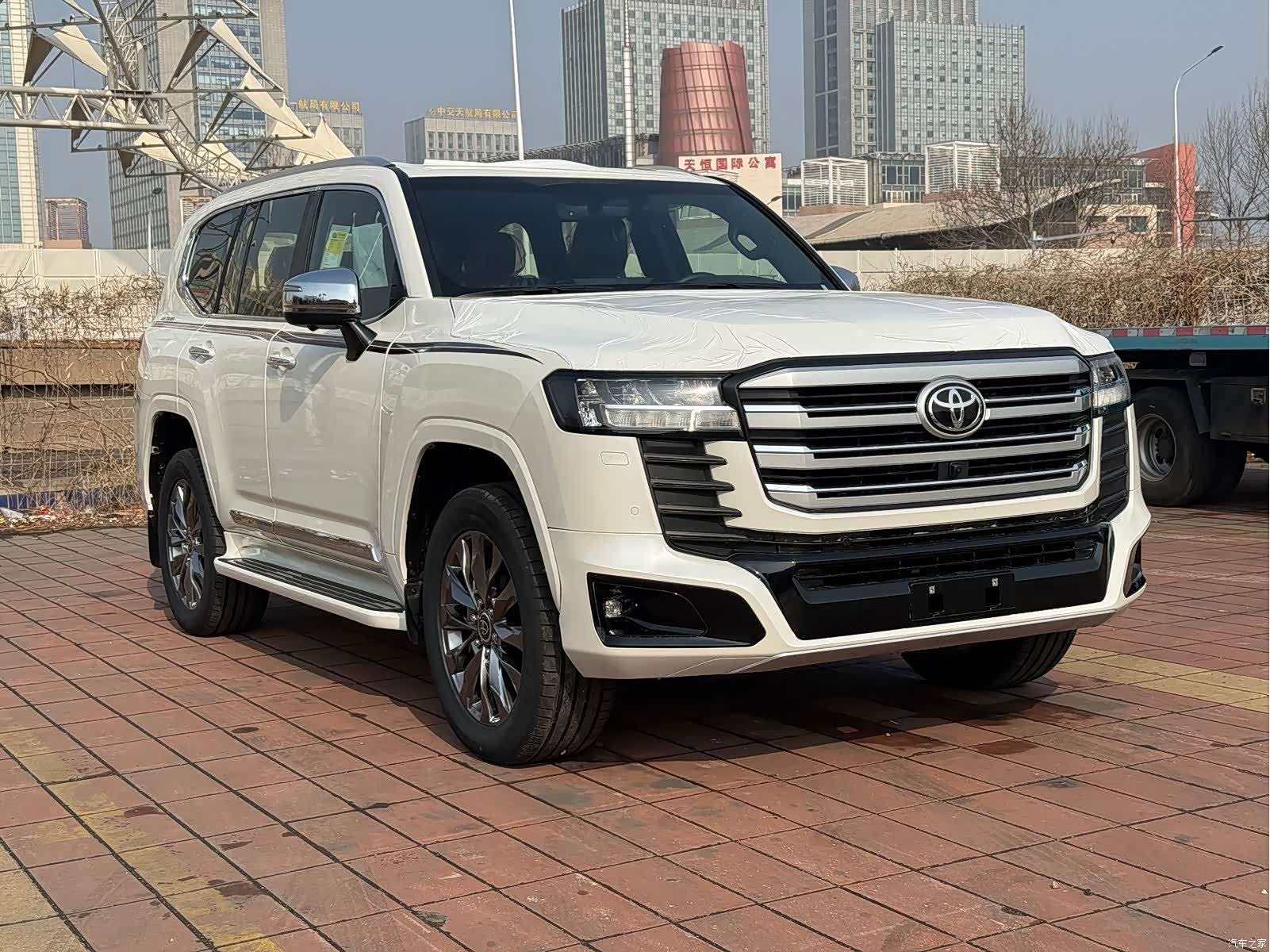 Toyota Land Cruiser, 2026 4