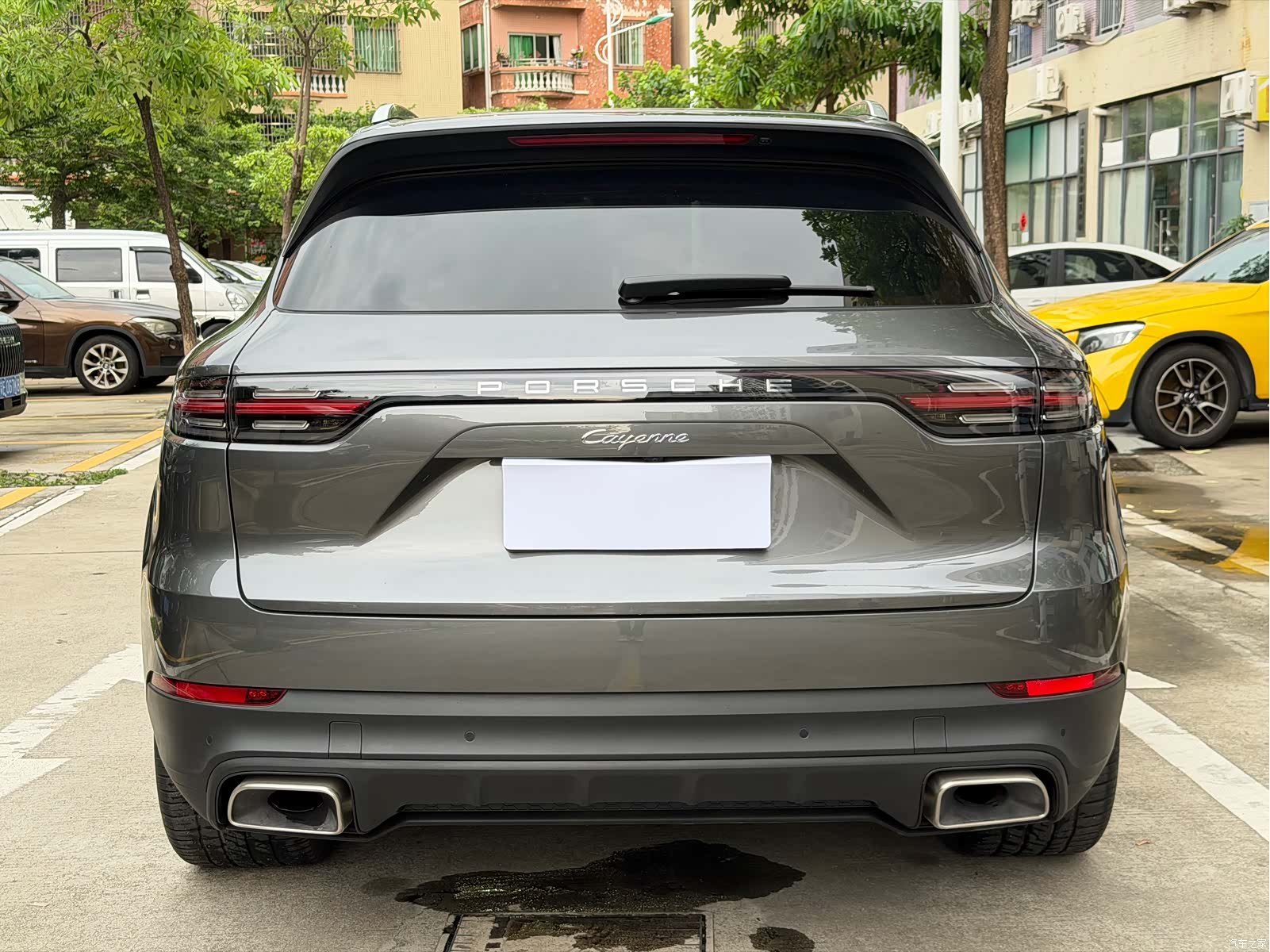 Porsche Cayenne, 2023 все фото