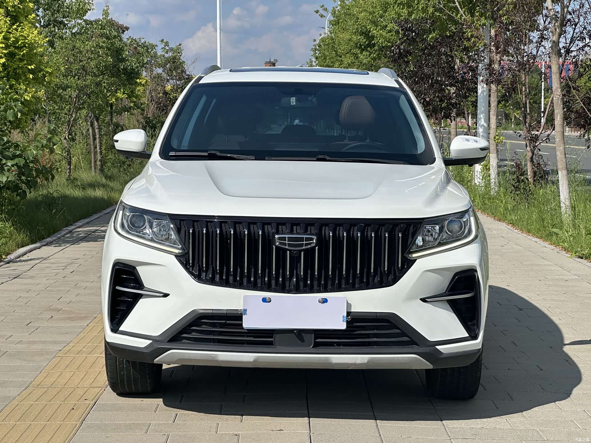 Geely X6, 2023 3
