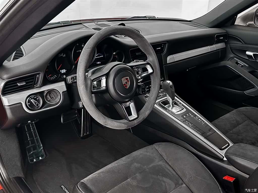 Porsche 911, 2017 10
