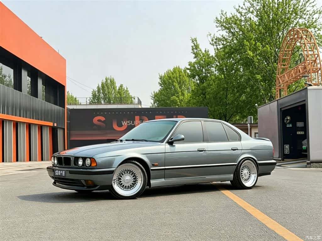 BMW 5 Series, 2004 1