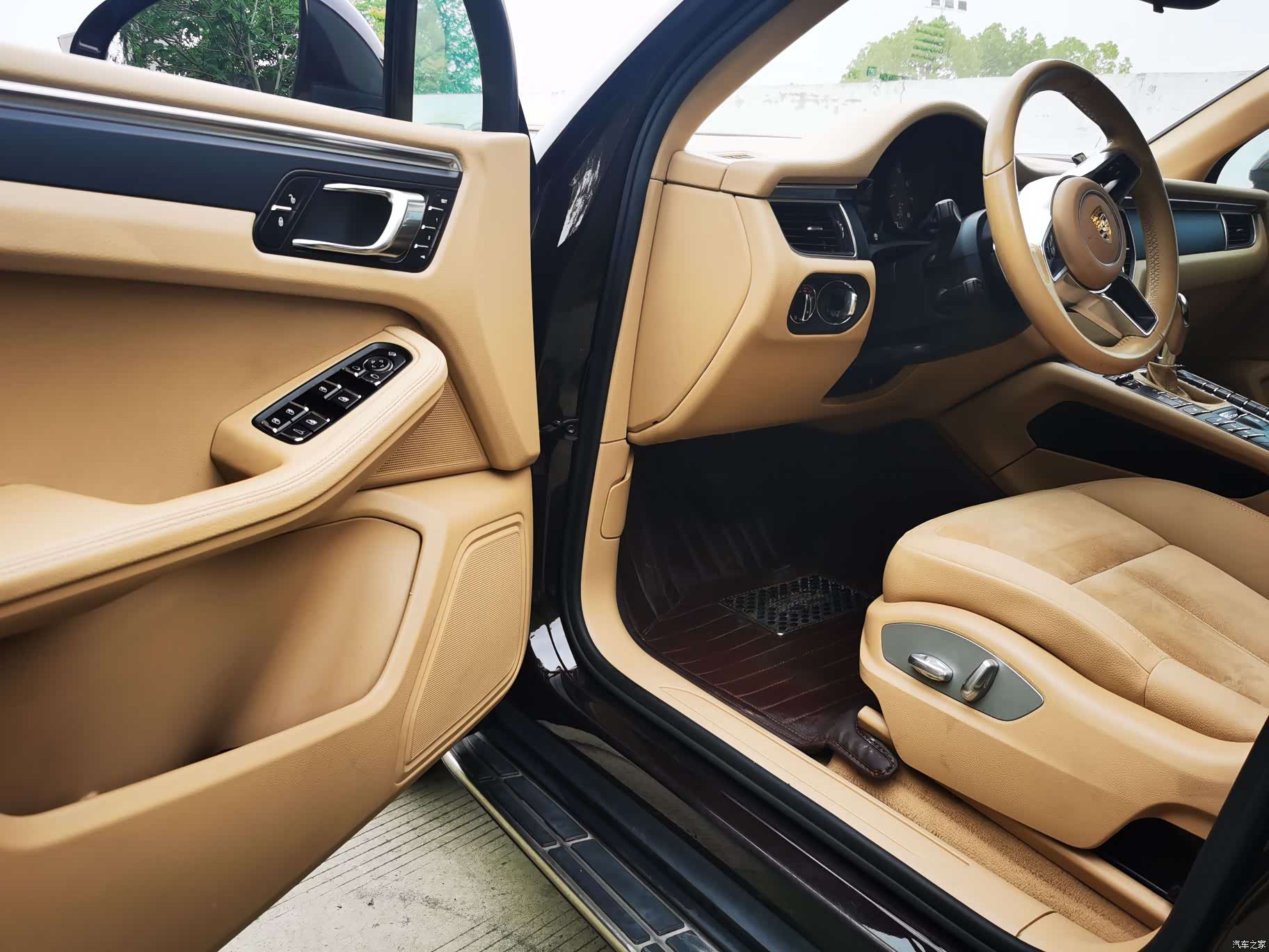 Porsche Macan, 2017 все фото