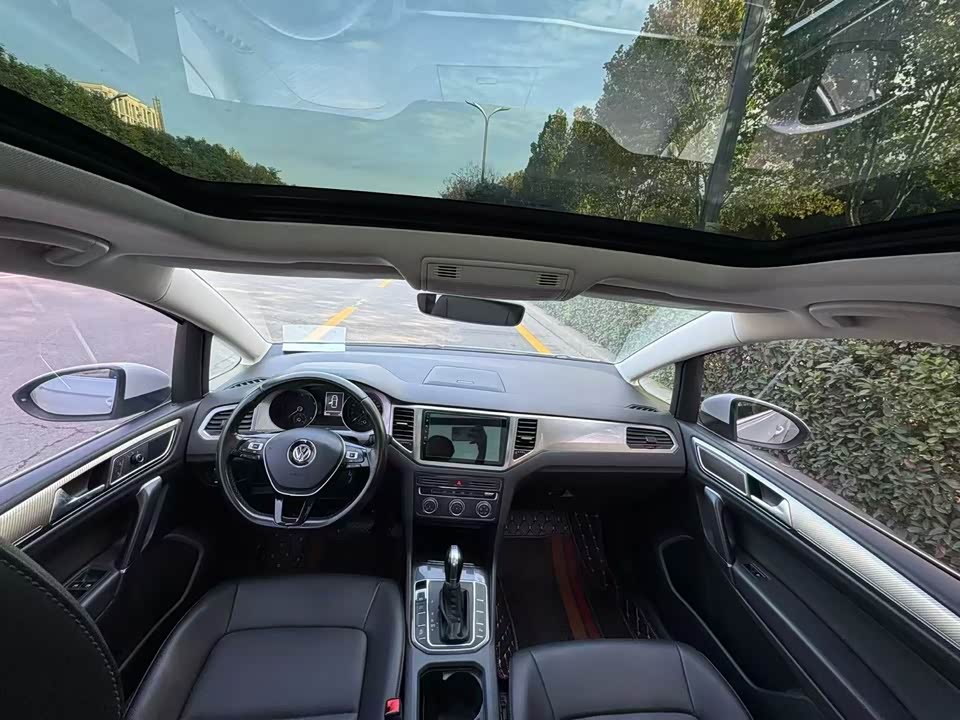 Volkswagen Golf*Jiayu