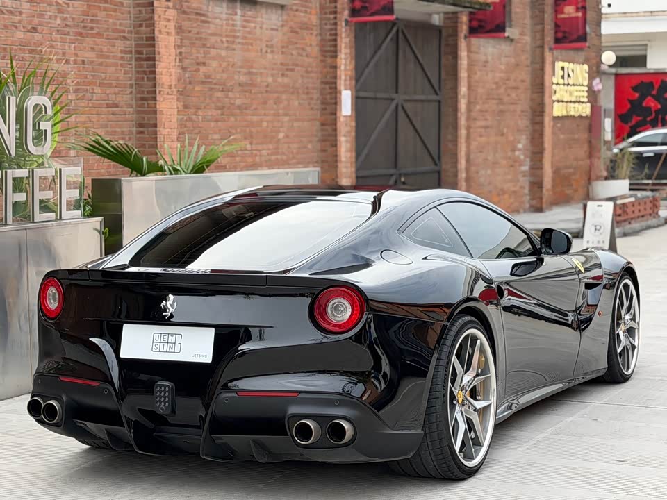 Ferrari F12berlinetta