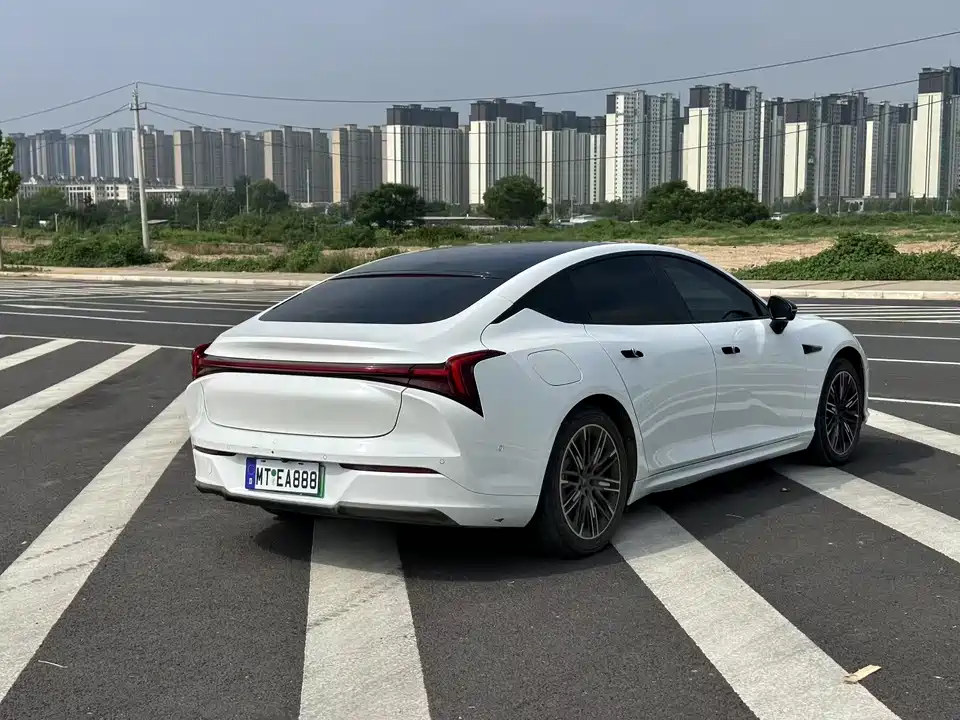 Neta Nezha S