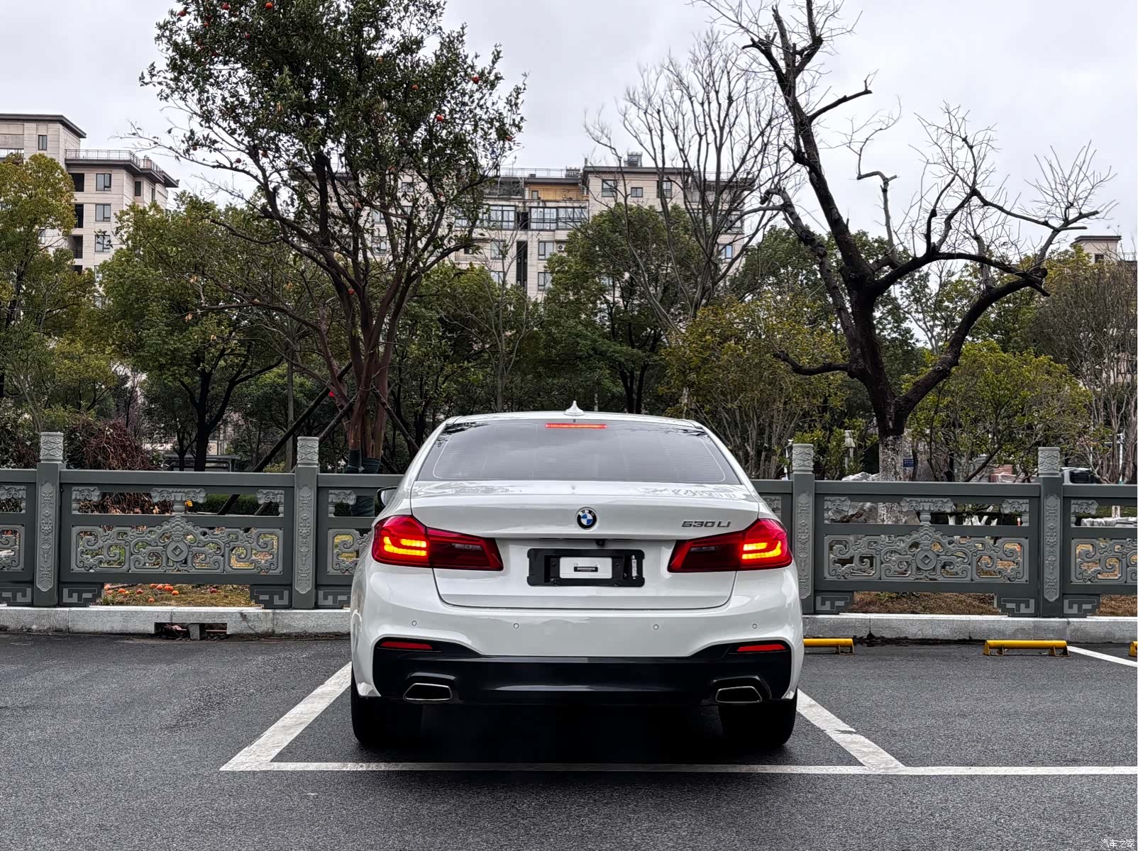BMW 5 Series, 2020 все фото