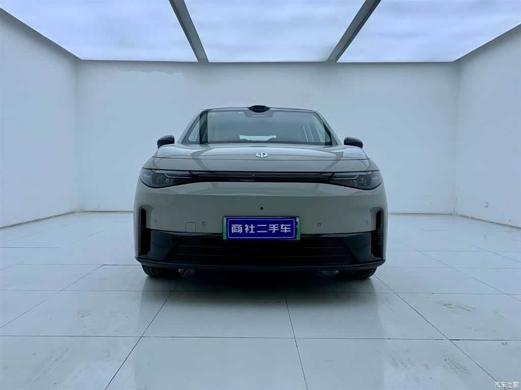 Leapmotor C10, 2025 3