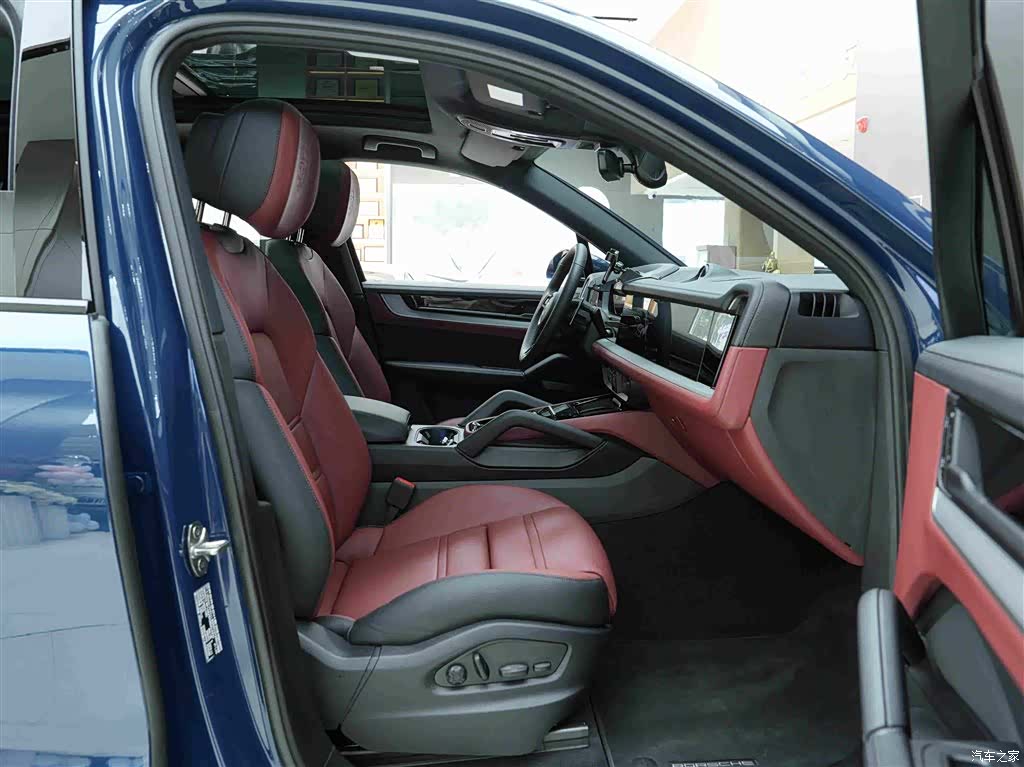 Porsche Cayenne, 2024 13