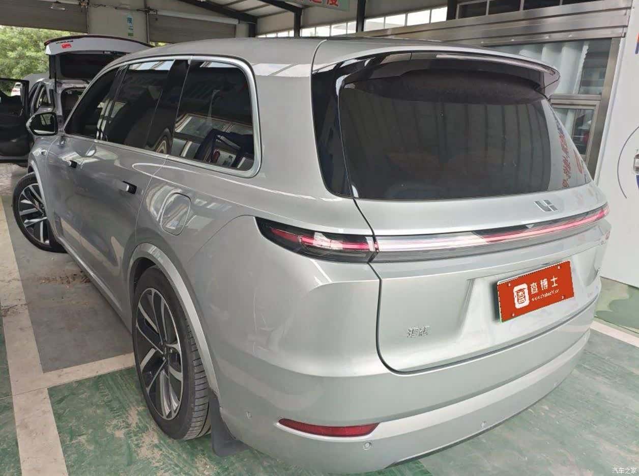 Li Auto L9, 2022 4