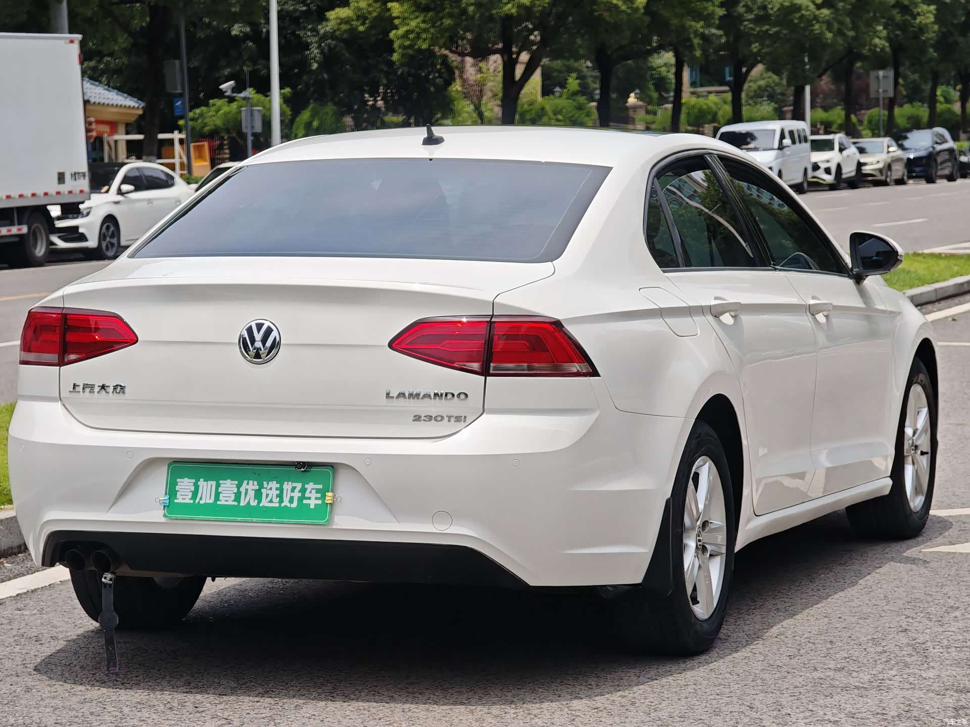 Volkswagen Lamando, 2016 все фото