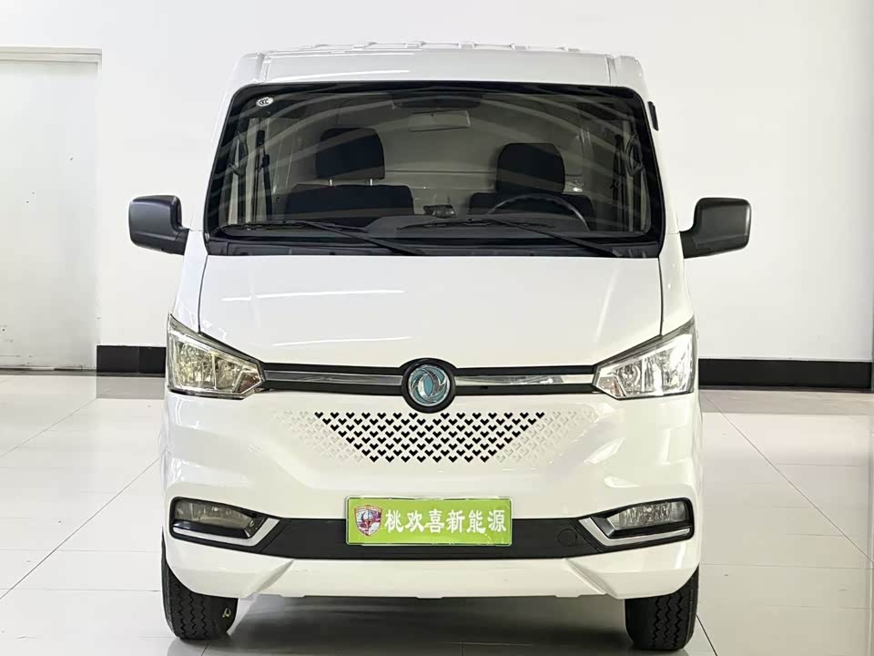 Dongfeng Yufeng Yufeng EM26
