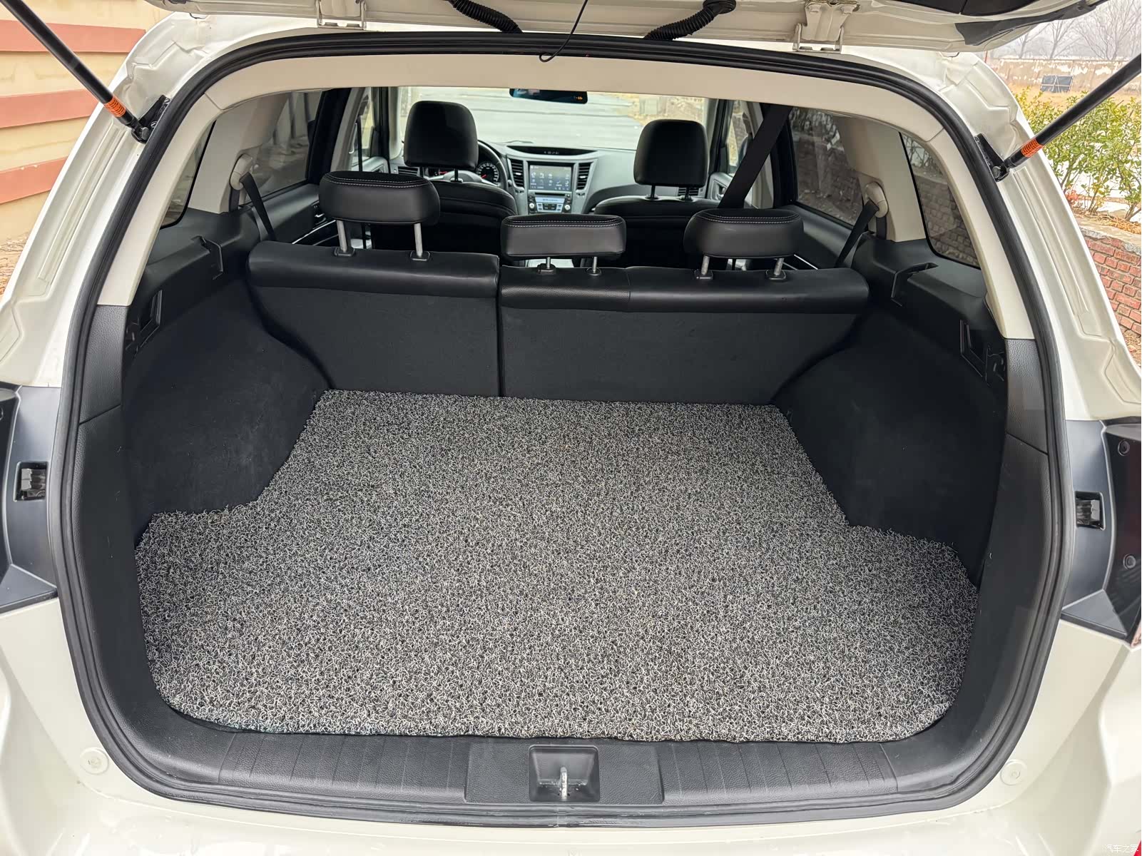 Subaru Outback, 2013 27