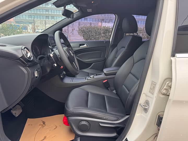 Mercedes-Benz B-Class, 2014 года фото 8