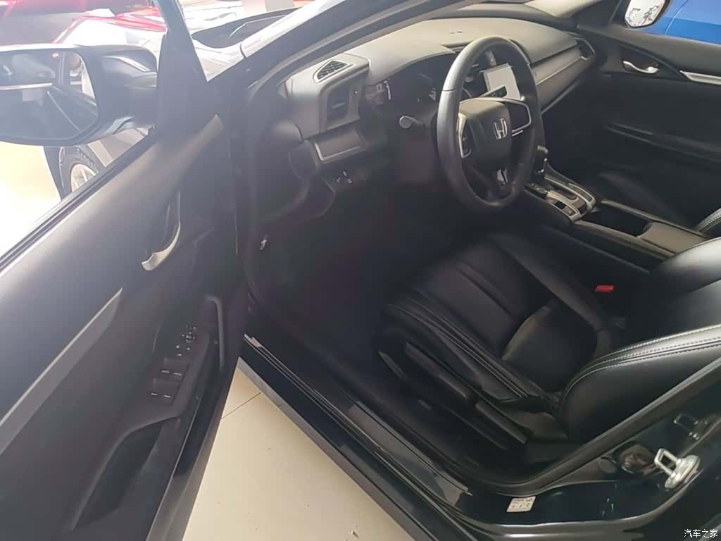 Honda Civic, 2018 16