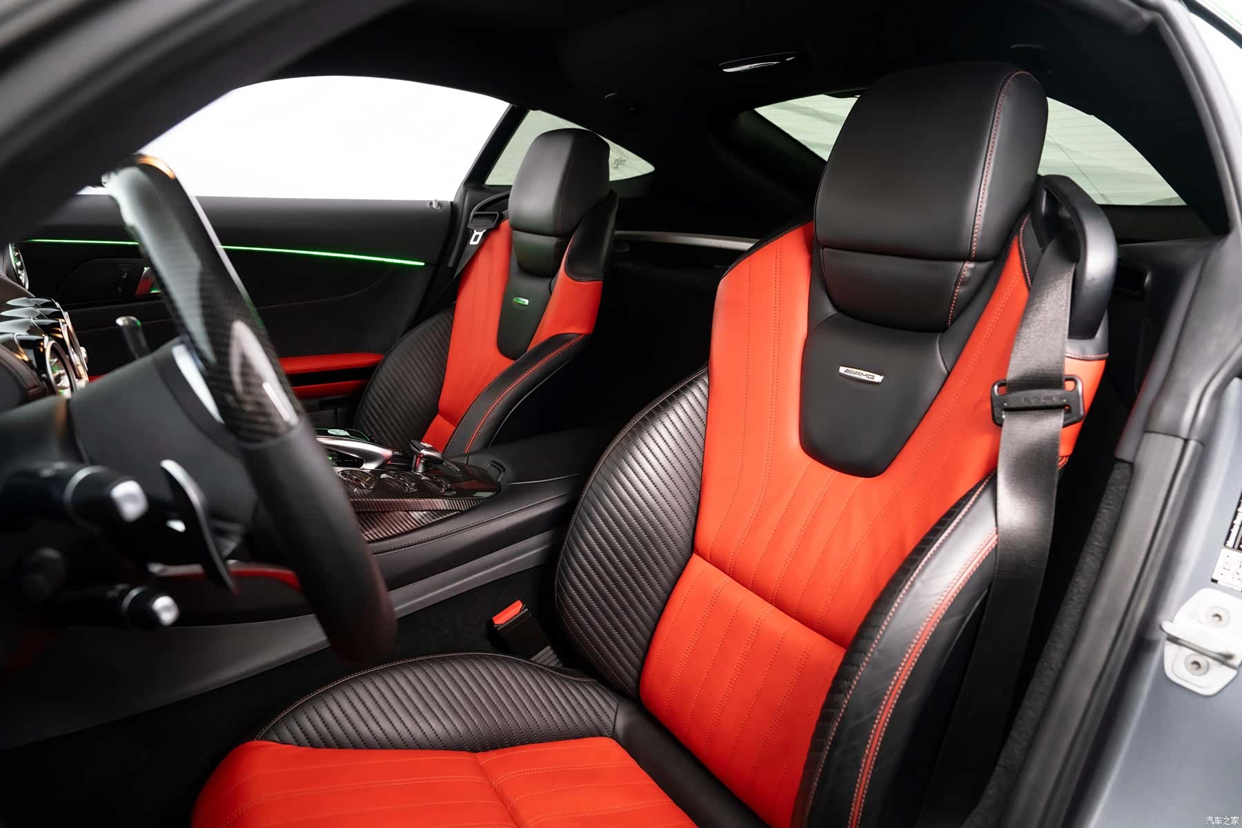 MG AMG, 2016 18