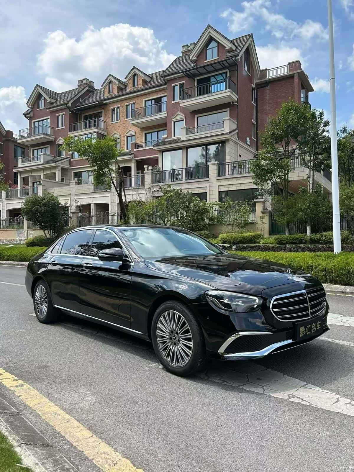 Mercedes-Benz E-Class, 2022 1