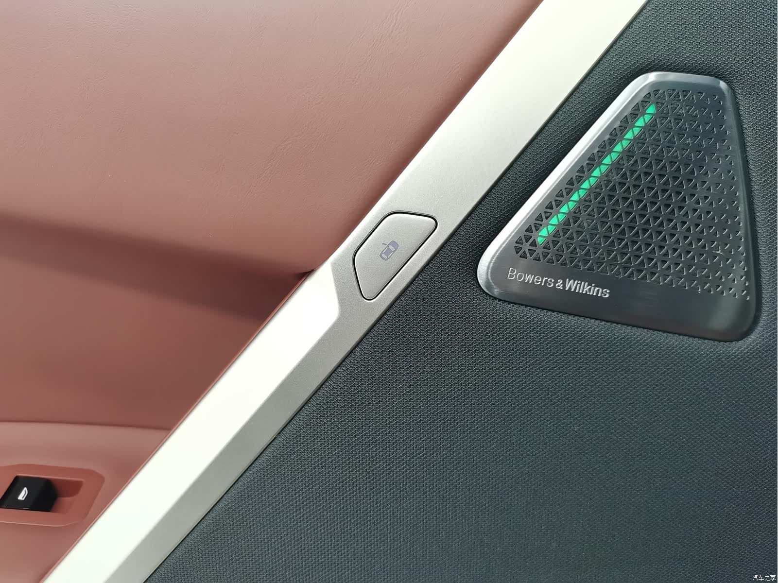 BMW iX, 2024 25