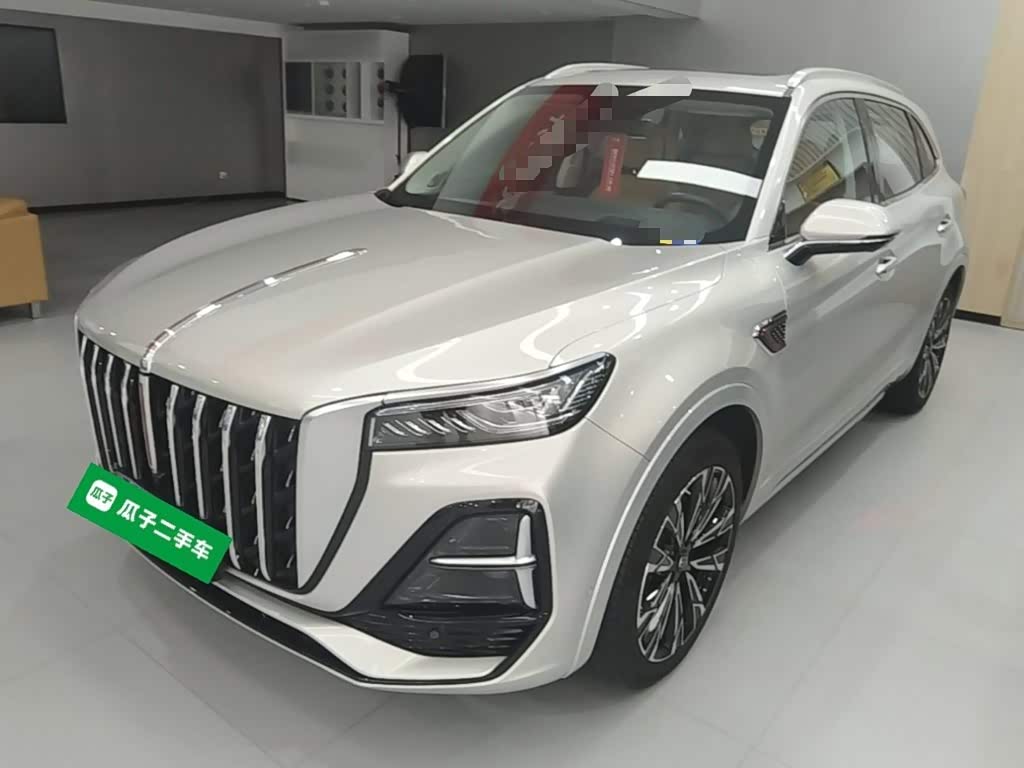 Hongqi HS5