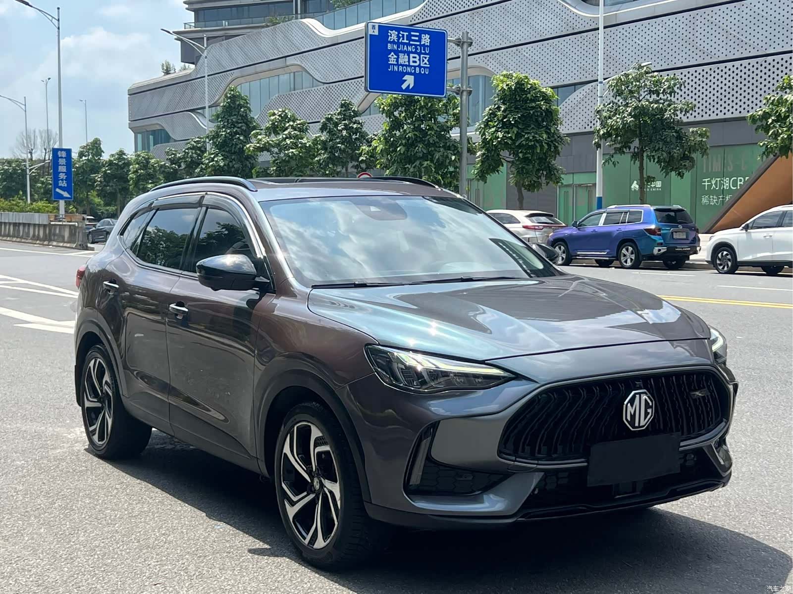 MG 400TGI, 2021 3